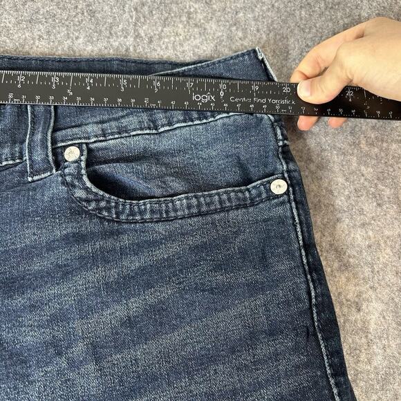 True Religion Jeans Men's 38 Geno Flap Big T Slim Fit Medium Wash Denim Stretch - Picture 4 of 12